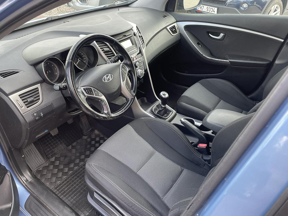 Hyundai I30 1.6 i 