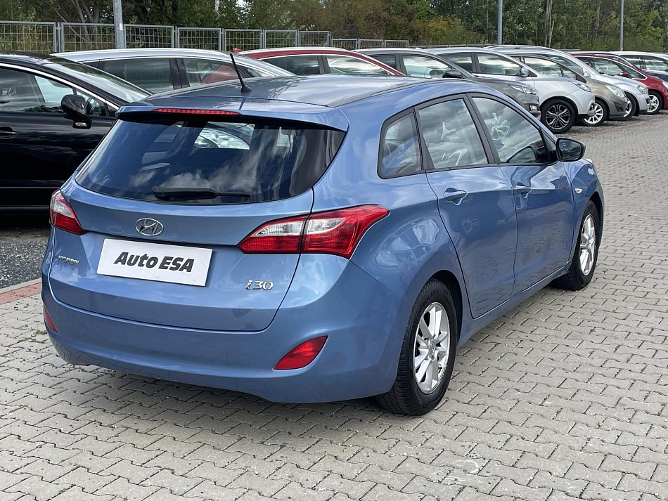 Hyundai I30 1.6 i 
