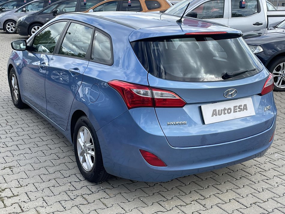 Hyundai I30 1.6 i 