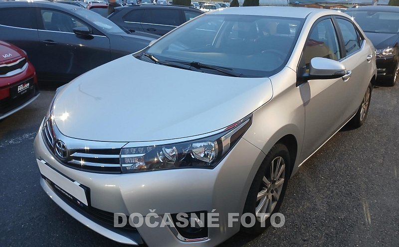 Toyota Corolla 1.6i 
