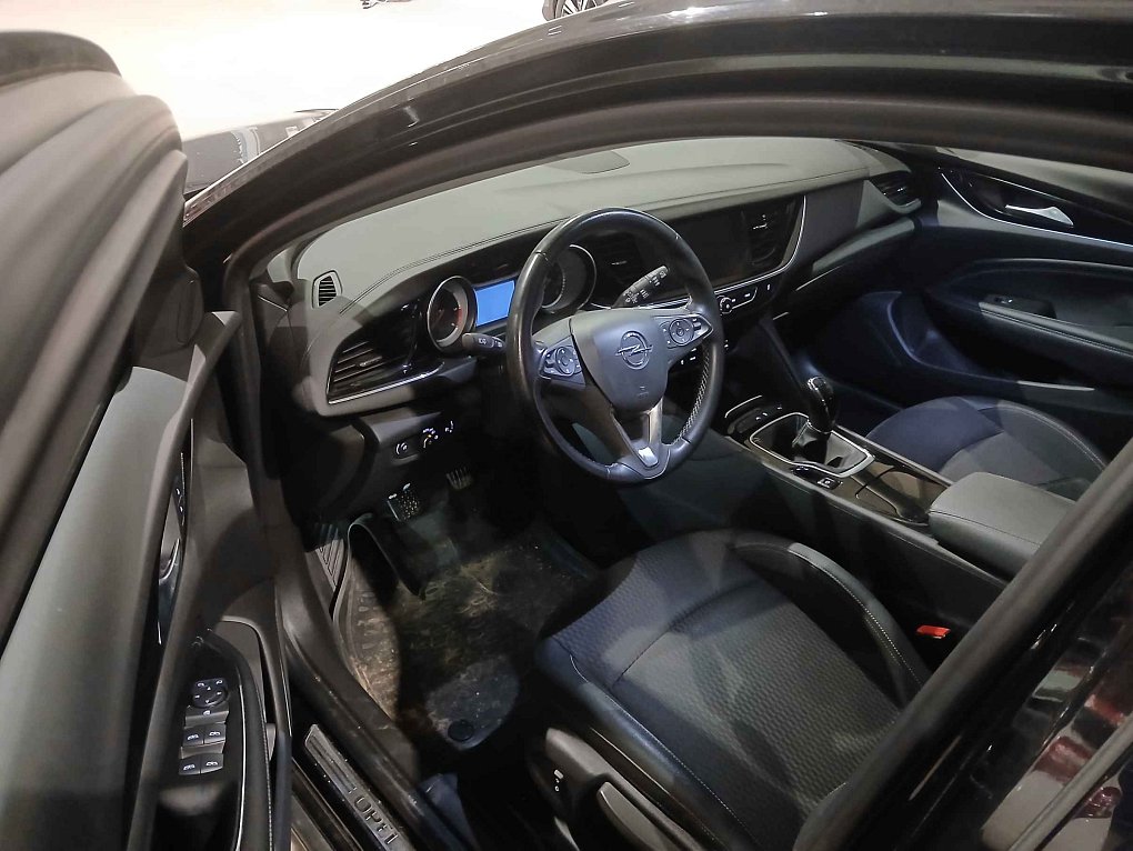 Opel Insignia 2.0 