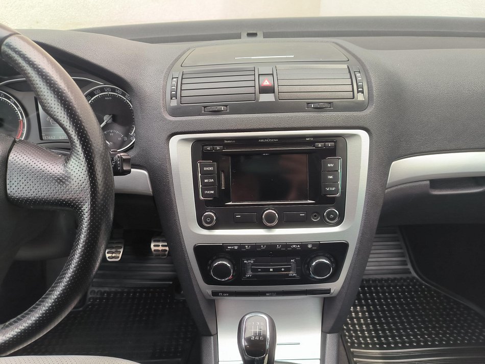 Škoda Octavia II 2.0 TDi 