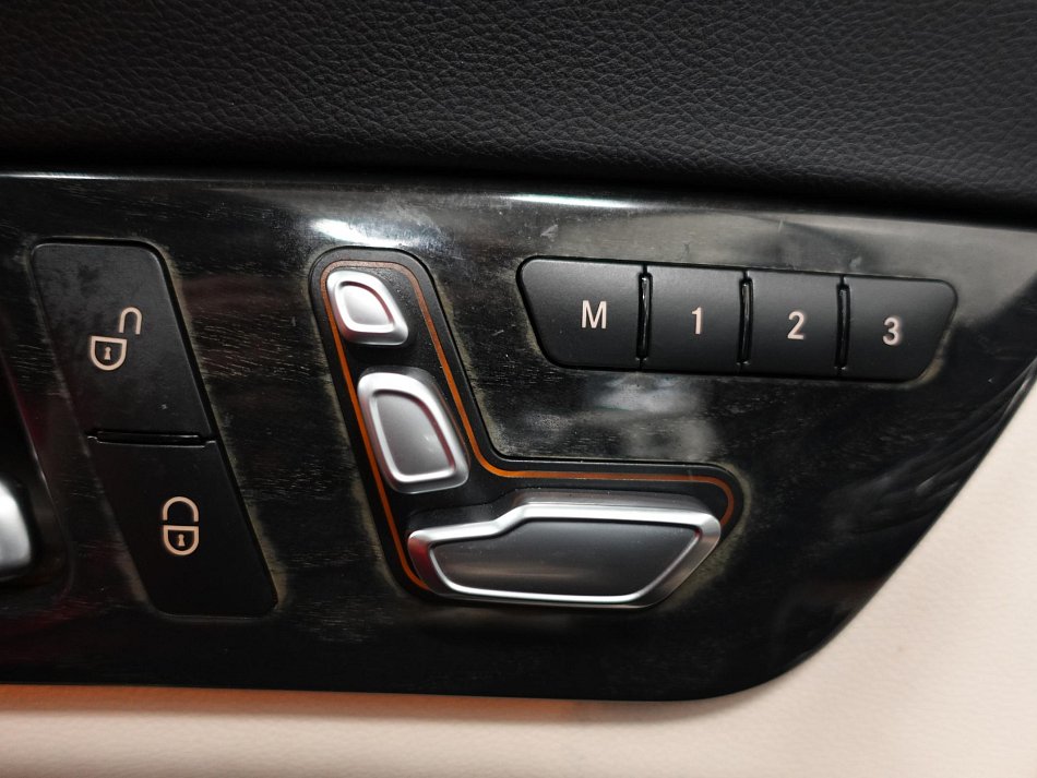 Mercedes-Benz CLS 3.0 CDi  350 4Matic