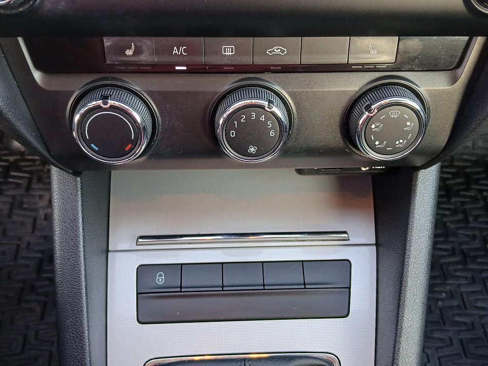 Škoda Octavia III 2.0 TDi Ambition