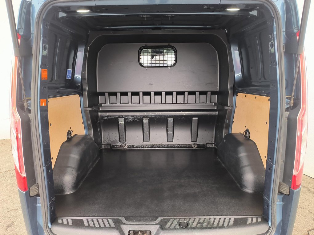 Ford Transit Custom 2.0TDCi Limited 5míst
