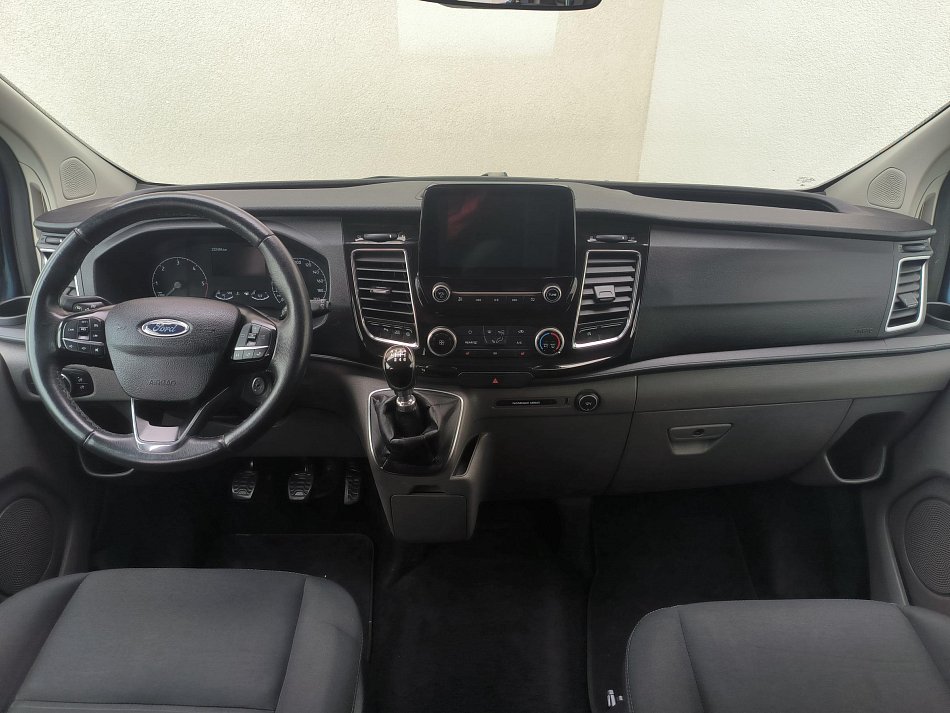 Ford Transit Custom 2.0TDCi Limited 5míst