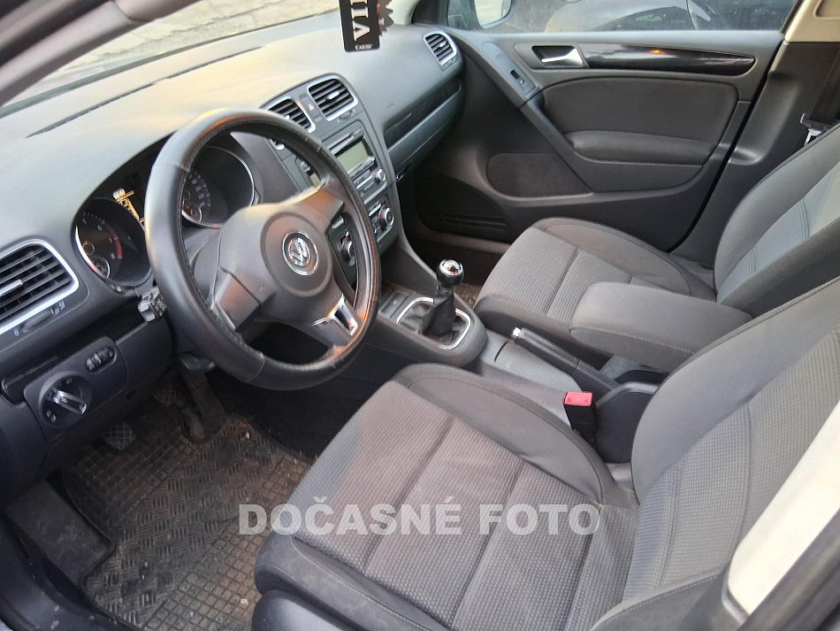 Volkswagen Golf 1.6i 