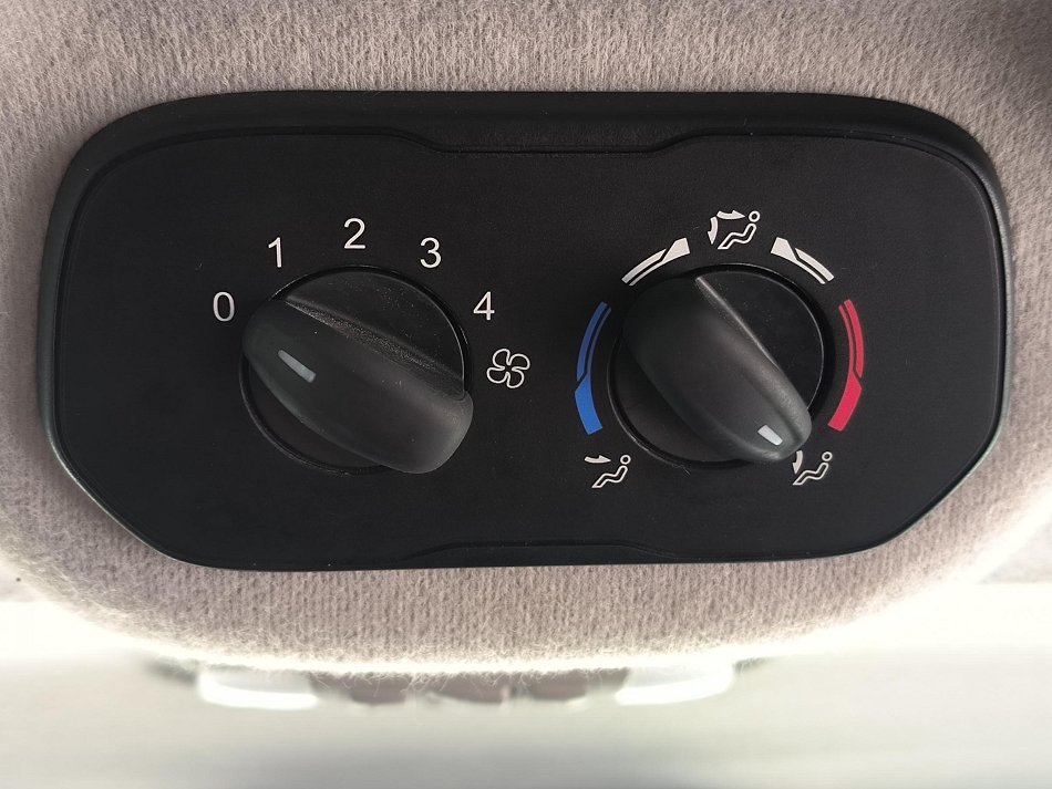 Ford Transit Custom 2.0TDCi Trend L2 9míst