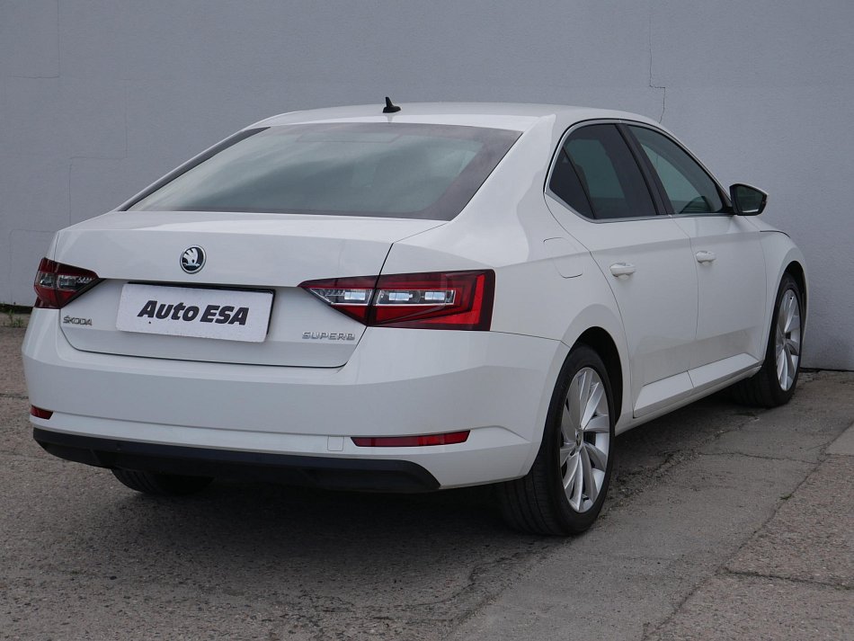Škoda Superb III 2.0 TDi 