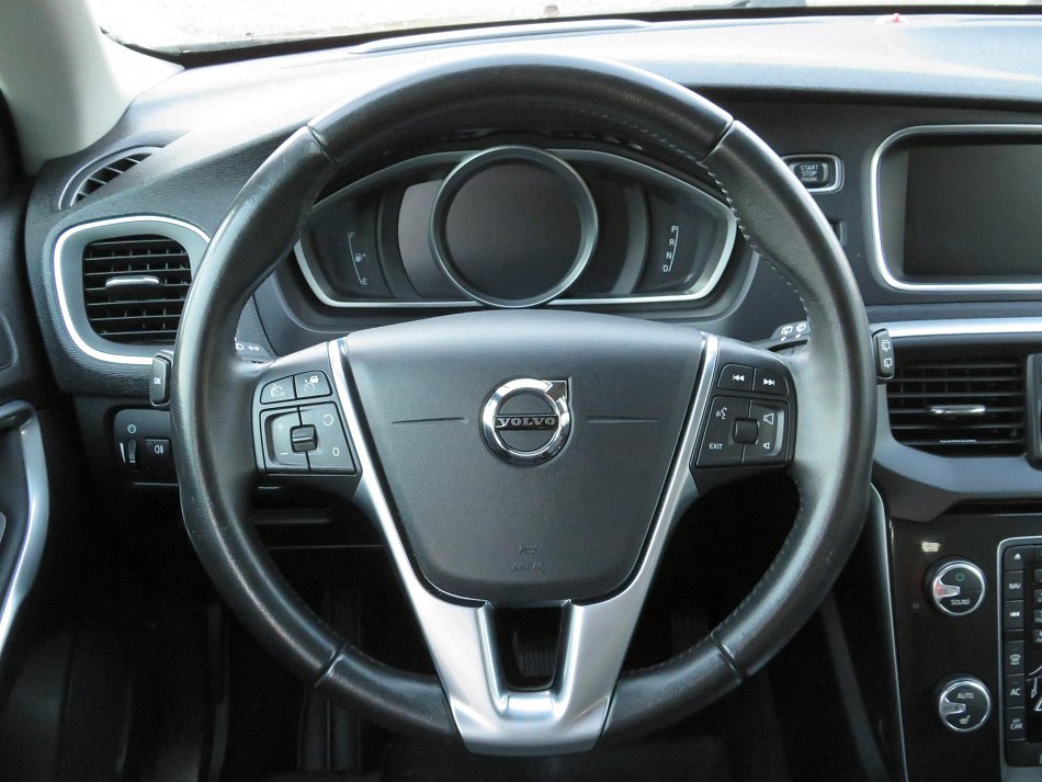 Volvo V40 2.0 D 