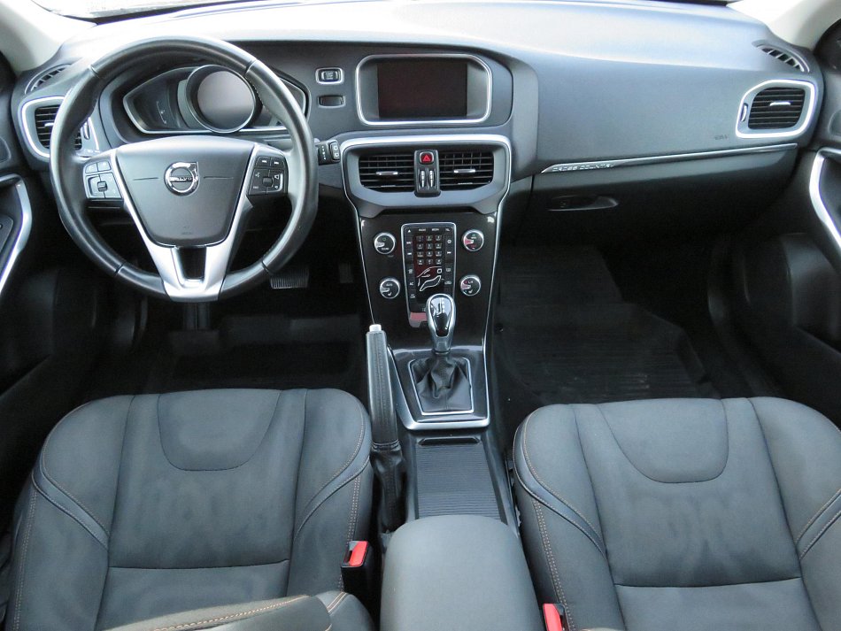 Volvo V40 2.0 D 
