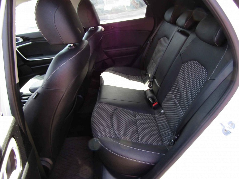 Kia XCeed 1.5 TGDi 