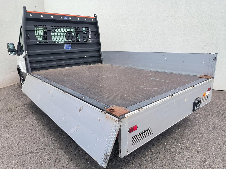 Ford Transit 2.0TDCi  VALNÍK