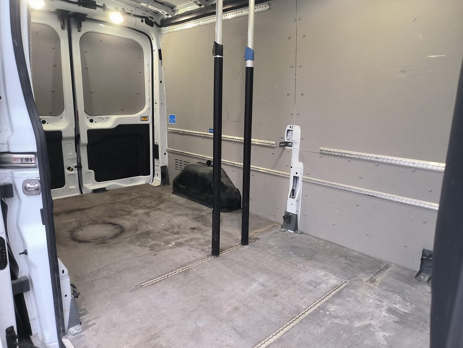 Ford Transit 2.0TDCi Trend L3H2