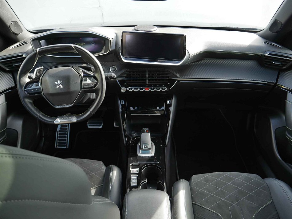 Peugeot 2008 1.2 PT GT