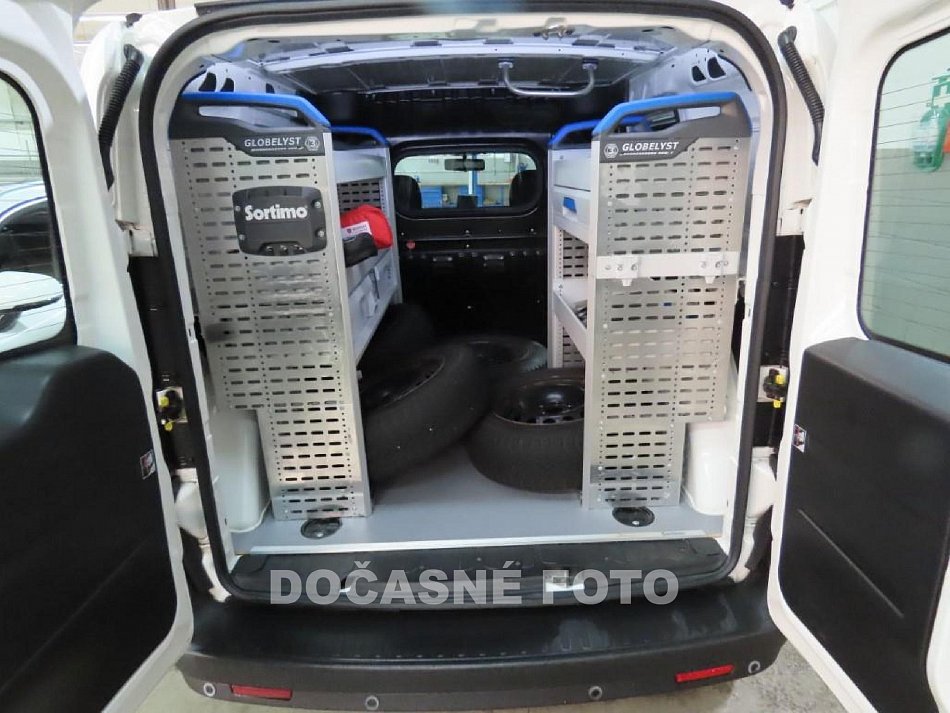 Fiat Dobló cargo 1.3JTD  SORTIMO