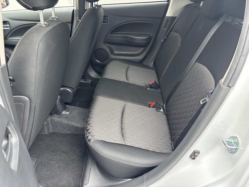 Mitsubishi Space Star 1.2 Invite