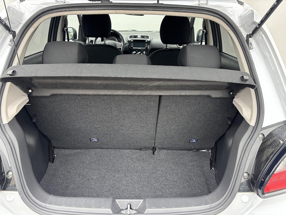 Mitsubishi Space Star 1.2 Invite