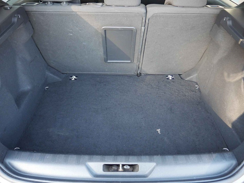 Peugeot 308 1.6 HDi 