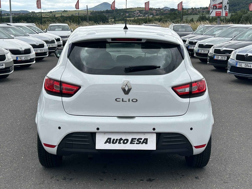 Renault Clio 1.2i 