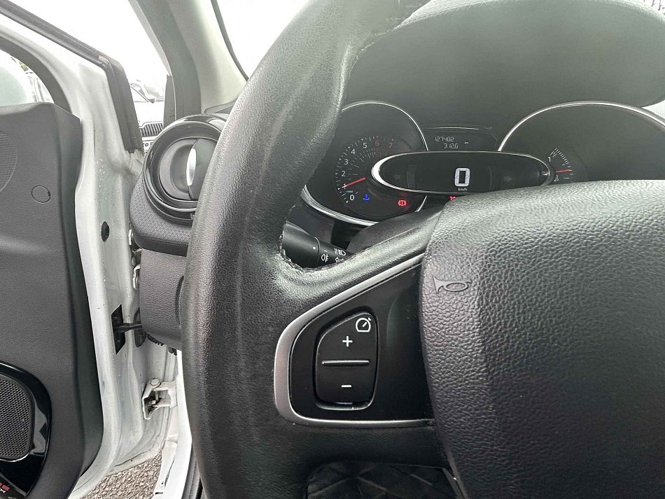 Renault Clio 1.2i 