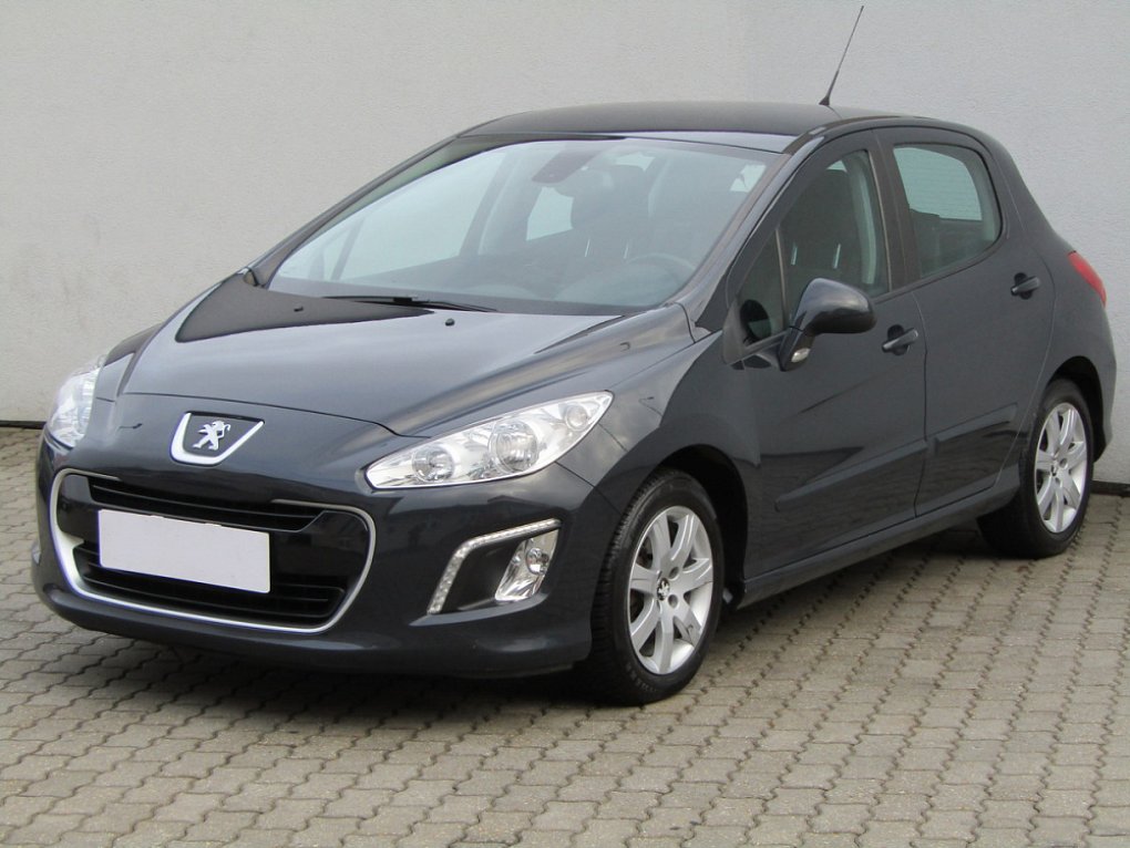 Peugeot 308 1.4 i 