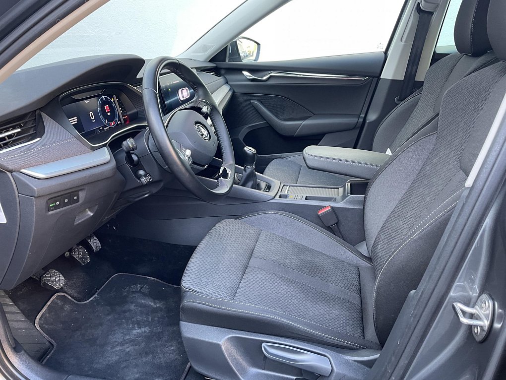 Škoda Octavia IV 1.5 TSi Style