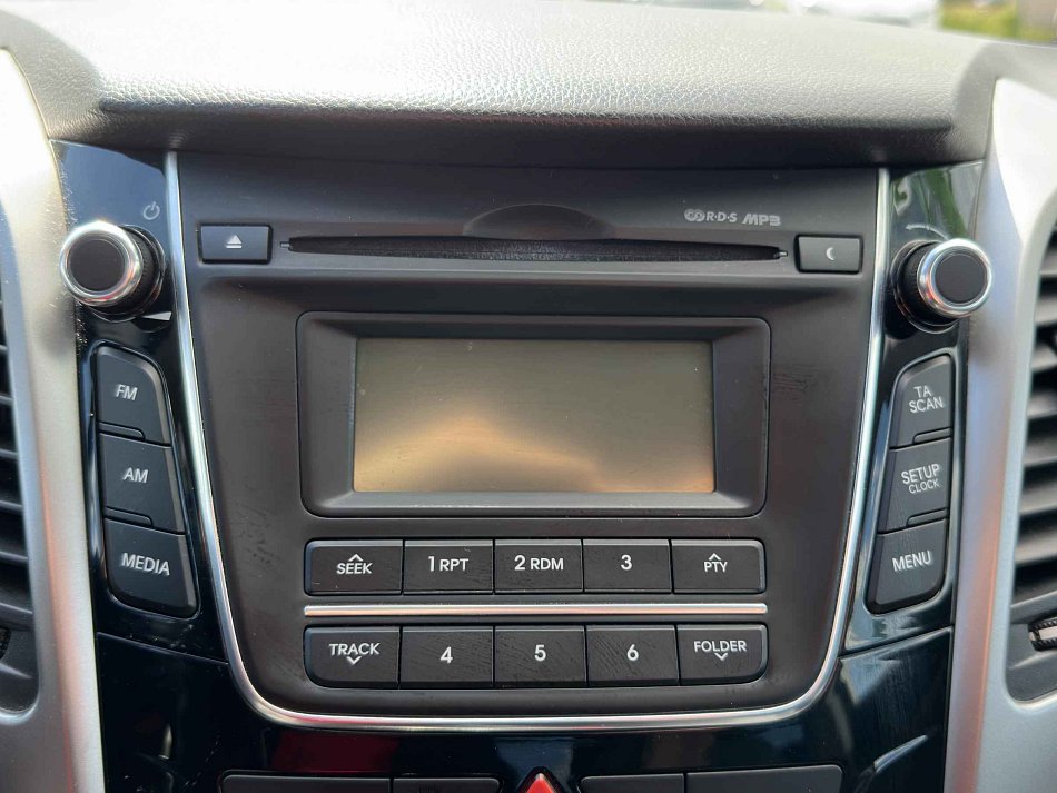 Hyundai I30 1.6i 