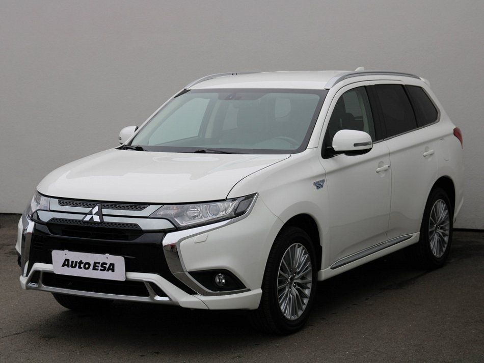 Mitsubishi Outlander 2.0 MIVEC 