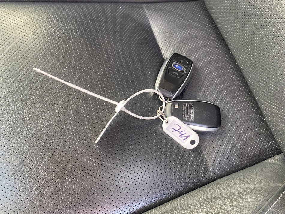 Subaru Outback 2.5 i  AWD