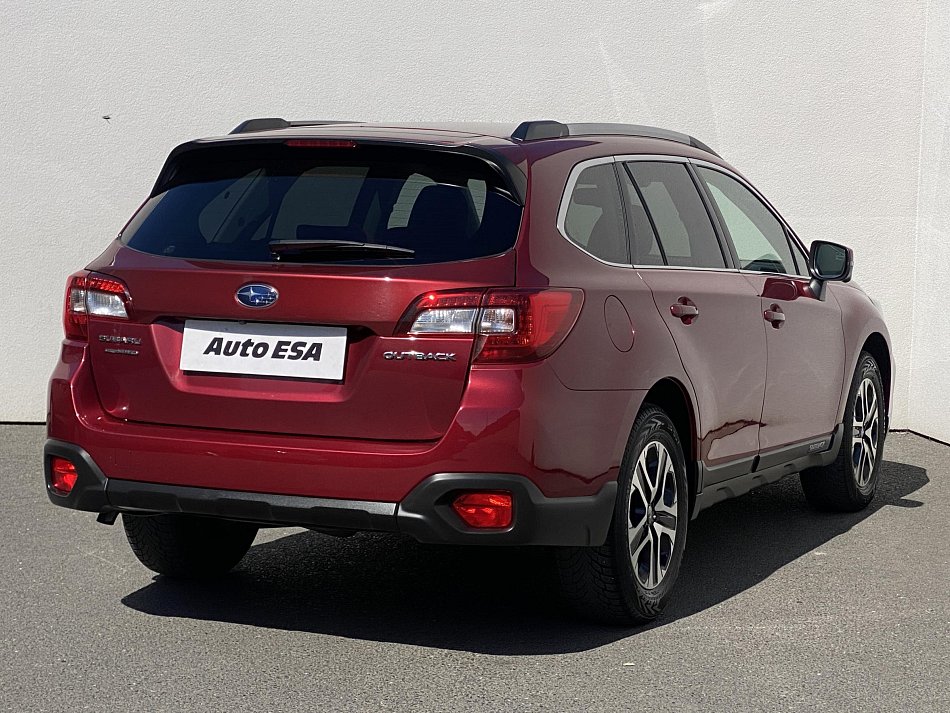 Subaru Outback 2.5 i  AWD