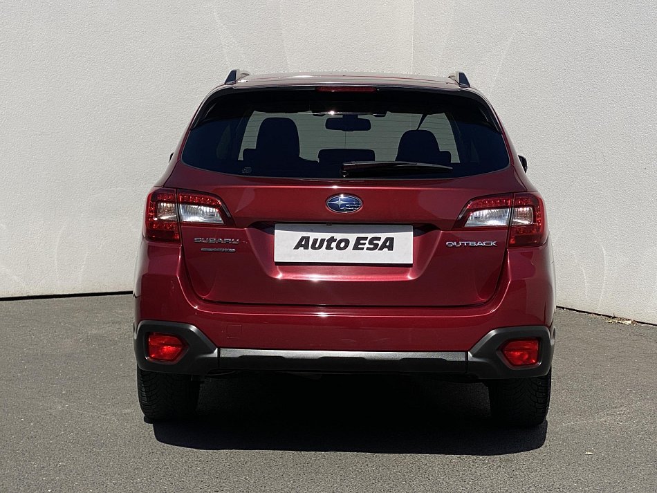 Subaru Outback 2.5 i  AWD