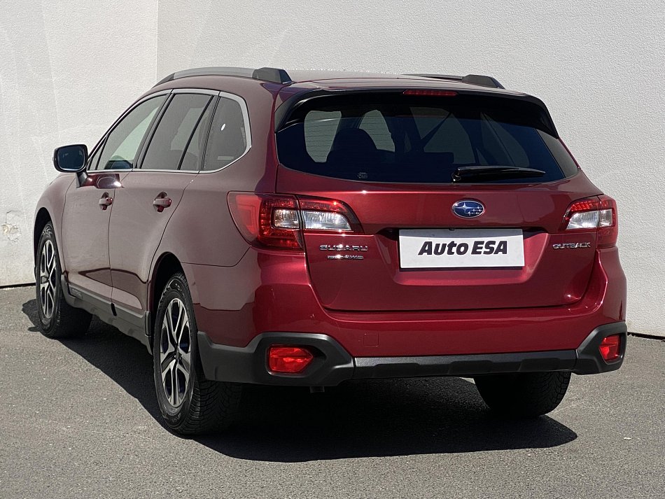 Subaru Outback 2.5 i  AWD