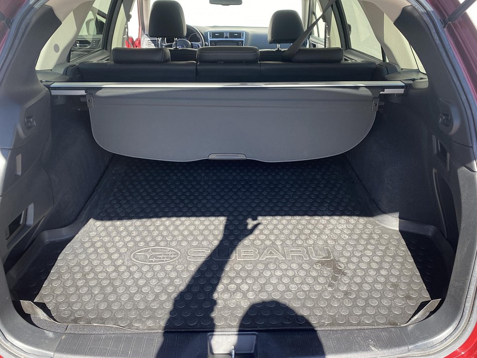 Subaru Outback 2.5 i  AWD