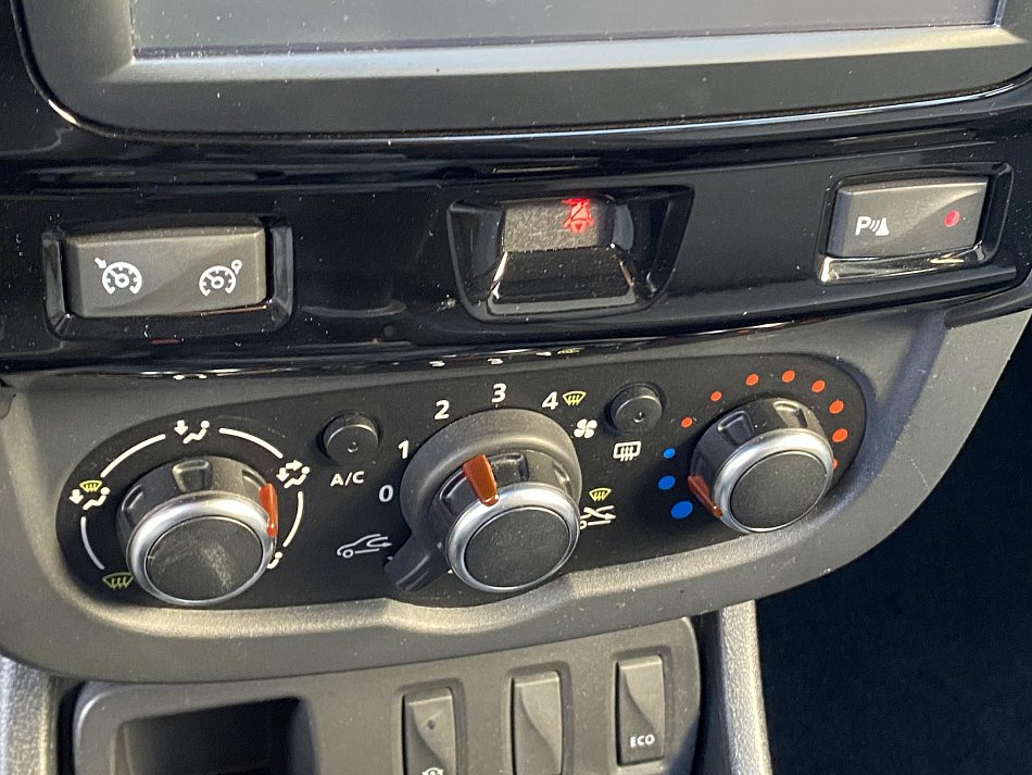 Dacia Duster 1.2TCe Blackshadow