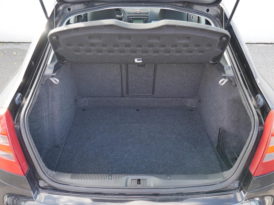 Škoda Octavia II 1.9 TDi Elegance