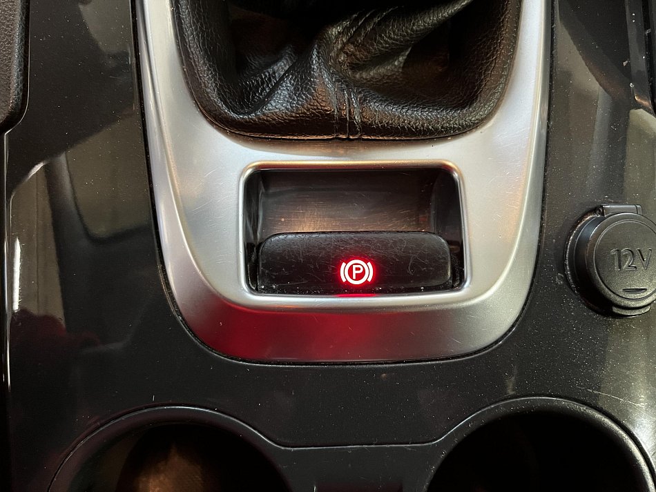 Peugeot 3008 2.0 HDi 