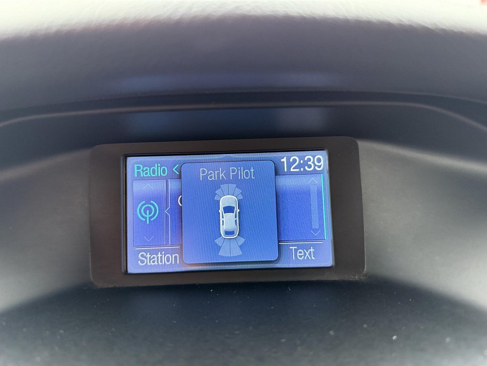 Ford Focus 1.6 Ti-VCT 