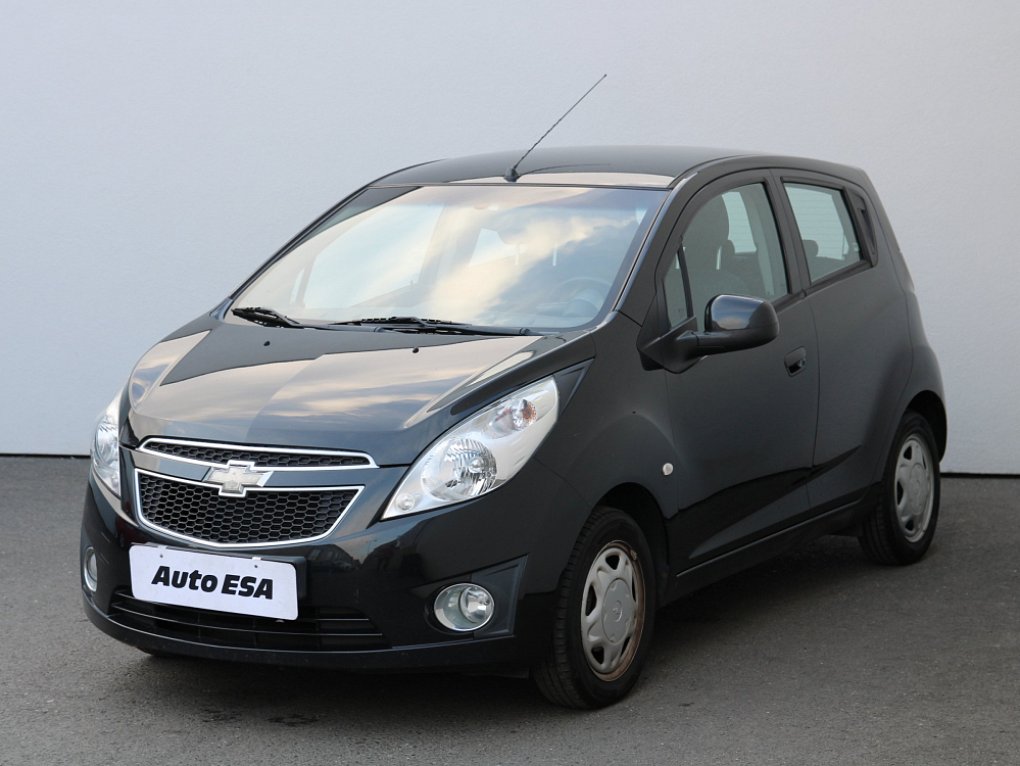 Chevrolet Spark 1.0i 