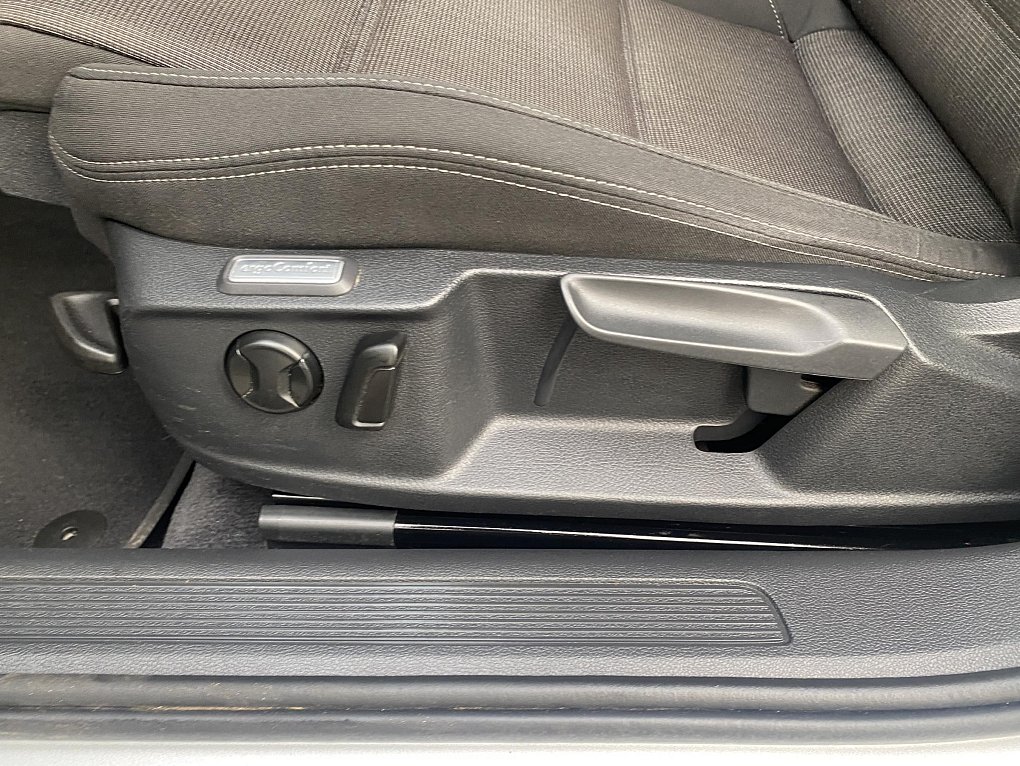 Volkswagen Passat 1.6 TDI 