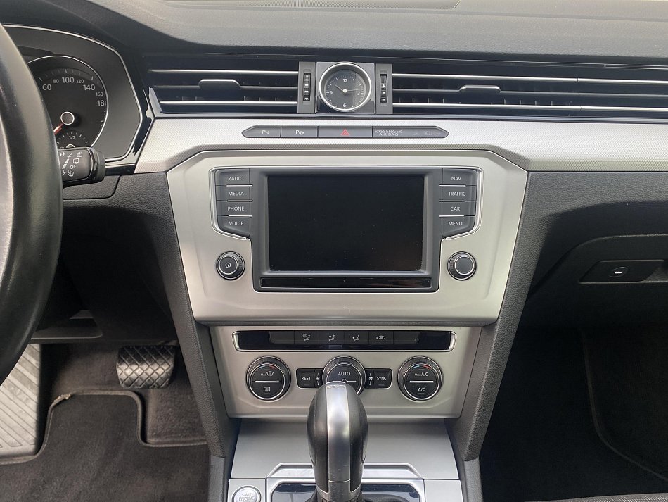 Volkswagen Passat 1.6 TDI 