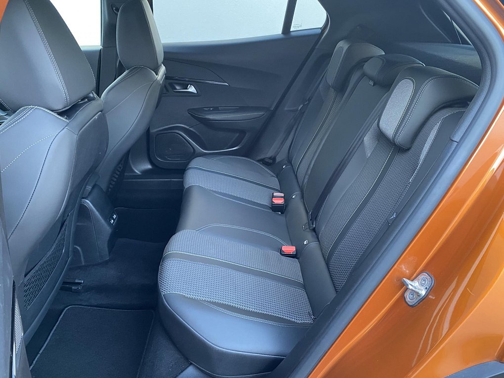 Peugeot 2008 1.2 PT GT