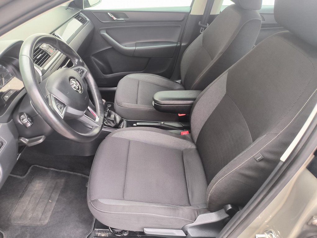 Škoda Rapid 1.2 TSi Ambition Spaceback