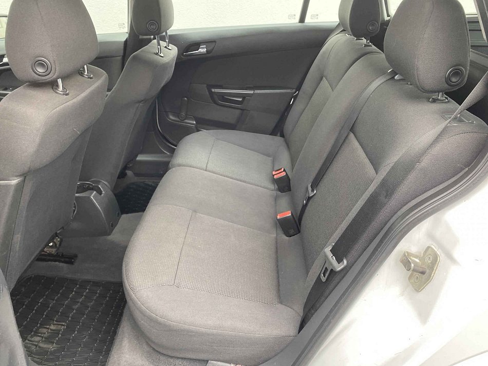 Opel Astra 1.7CDTi 