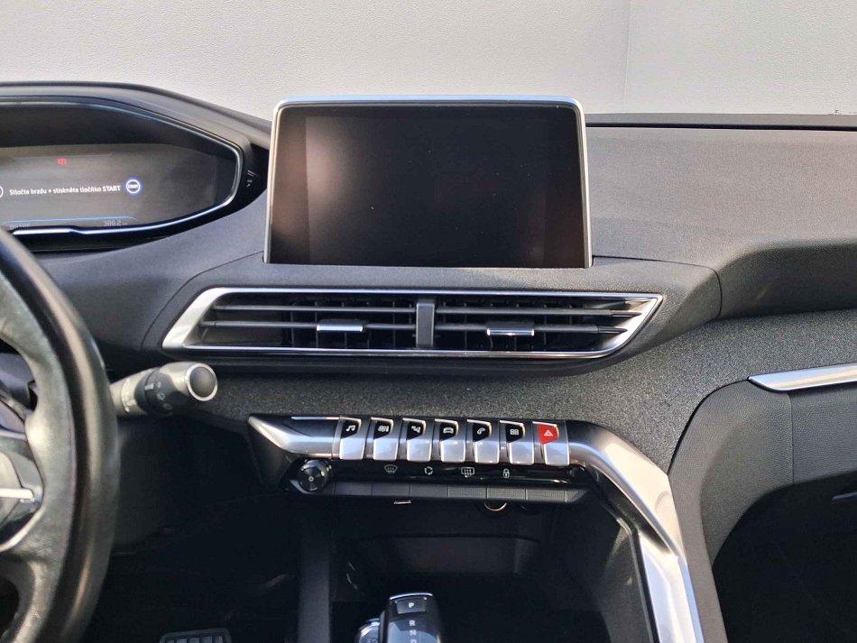 Peugeot 3008 1.2 PT Allure