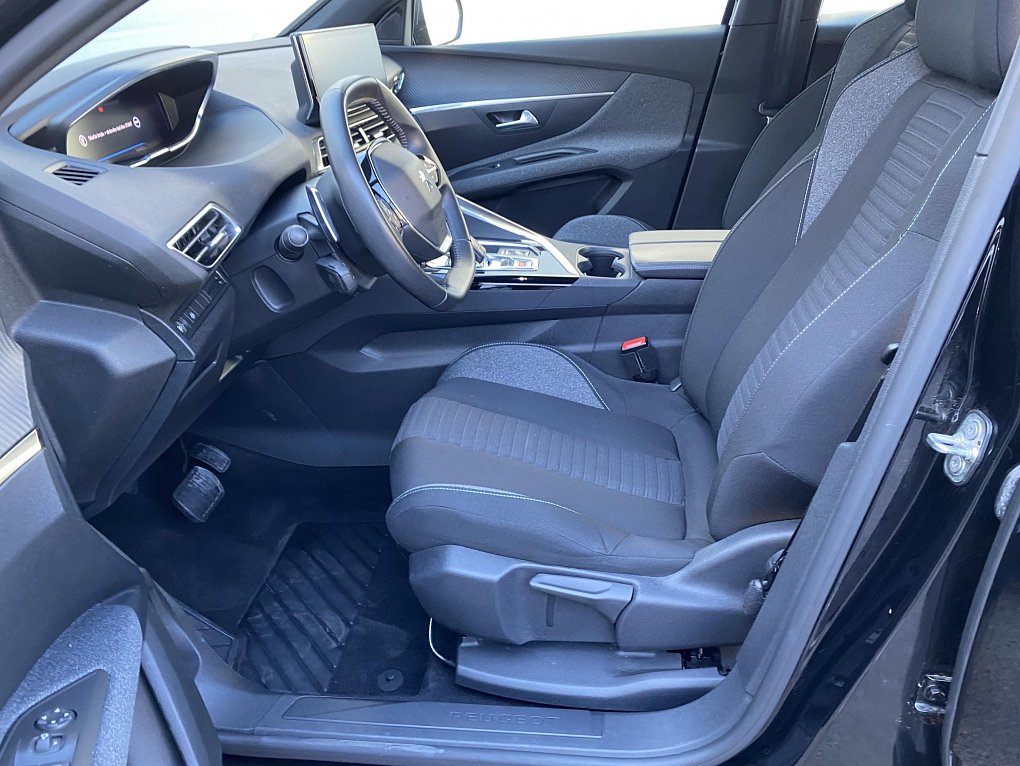 Peugeot 3008 1.2PT Active