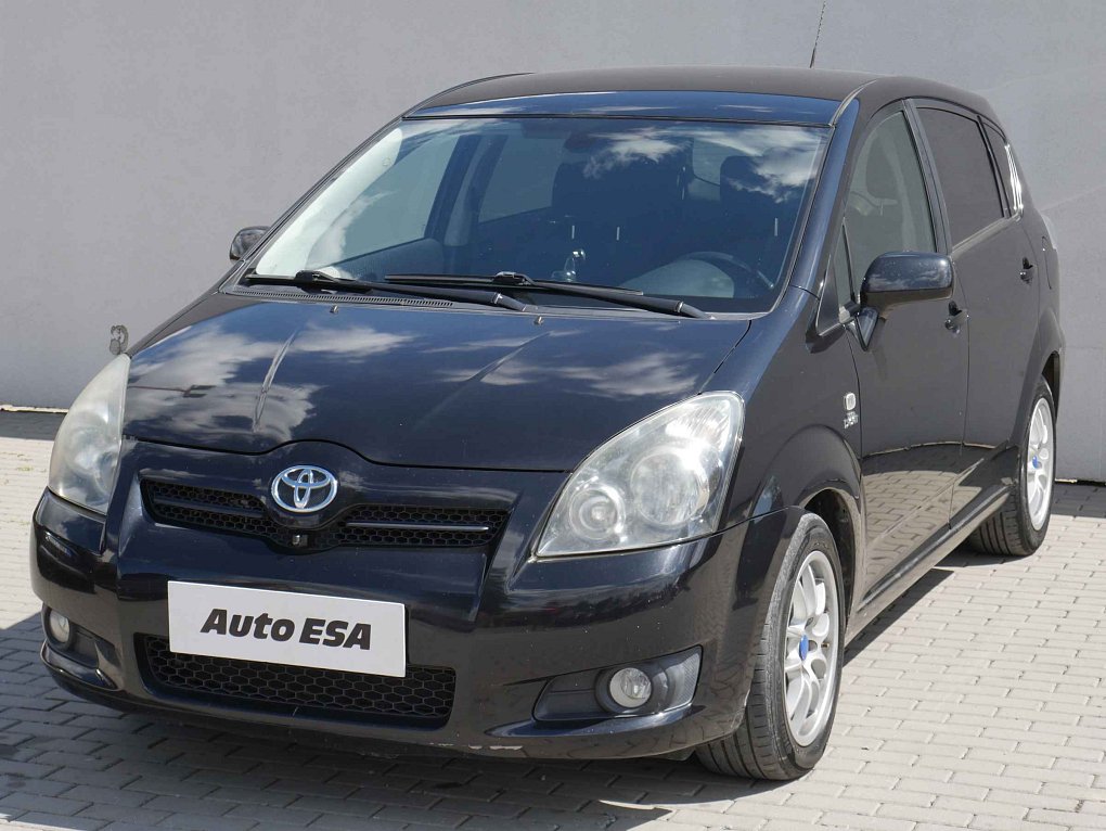 Toyota Corolla Verso 2.2D 
