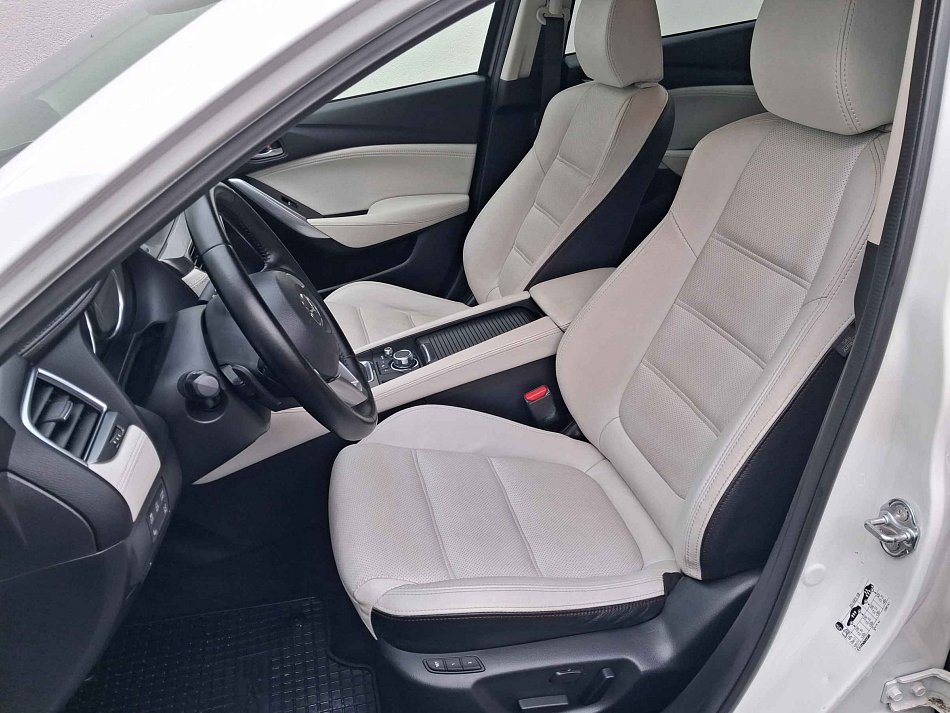 Mazda 6 2.5i Exclusive