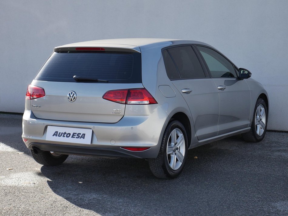 Volkswagen Golf 1.2TSi 