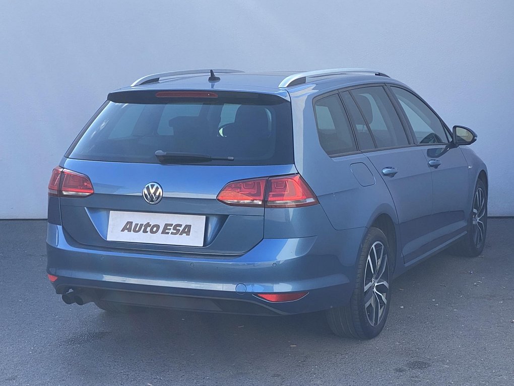 Volkswagen Golf 1.4 TSI 